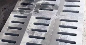 天津 芝麻灰石材沟盖板