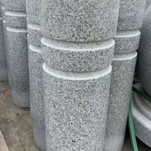 天津 芝麻白花岗岩挡车柱、隔离柱多少钱