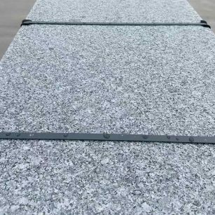 天津 芝麻黑火烧面毛板，条板，半成品