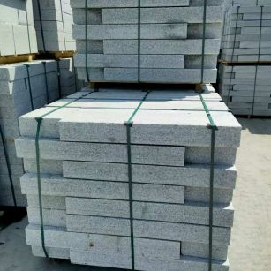 天津 芙蓉白花岗岩路沿石、平石尺寸标准，色泽均匀